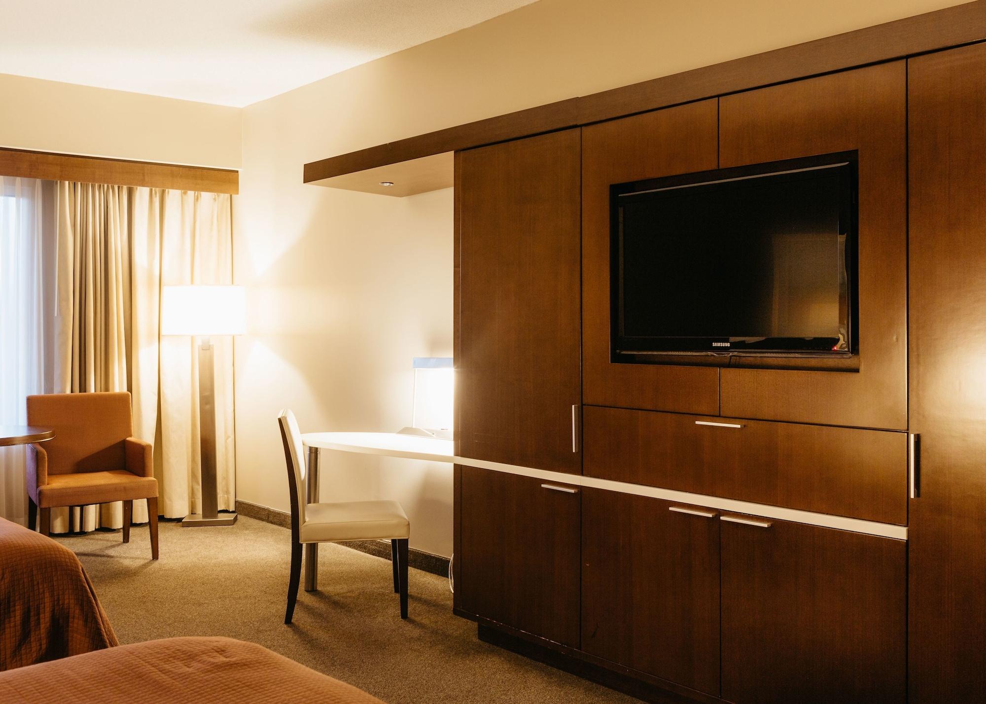 Hotel Casino New Nouveau Brunswick มองก์ตัน ภายนอก รูปภาพ