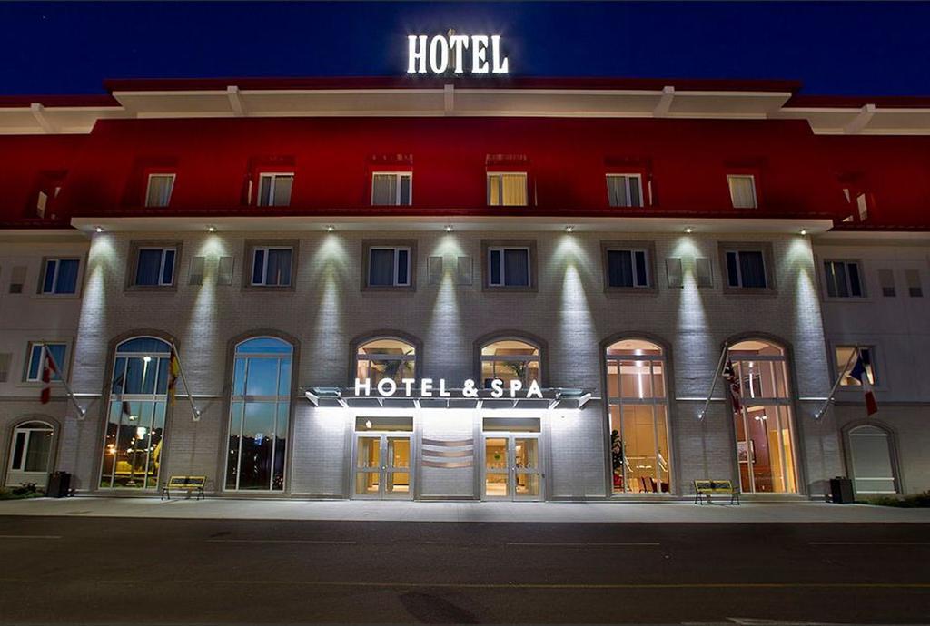 Hotel Casino New Nouveau Brunswick มองก์ตัน ภายนอก รูปภาพ
