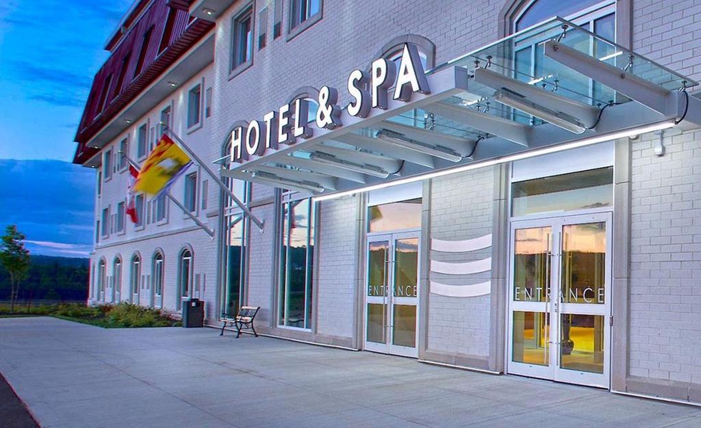 Hotel Casino New Nouveau Brunswick มองก์ตัน ภายนอก รูปภาพ